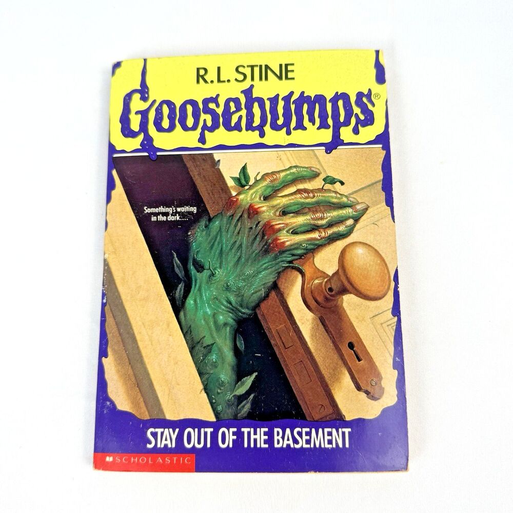 Vintage 1992 Goosebumps 2 Stay Out of the Basement First Printing PB R.L. Stine